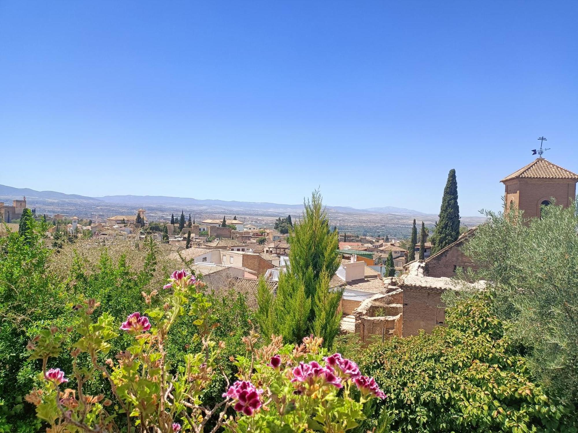 Morente Suena La Alhambra Granada Buitenkant foto