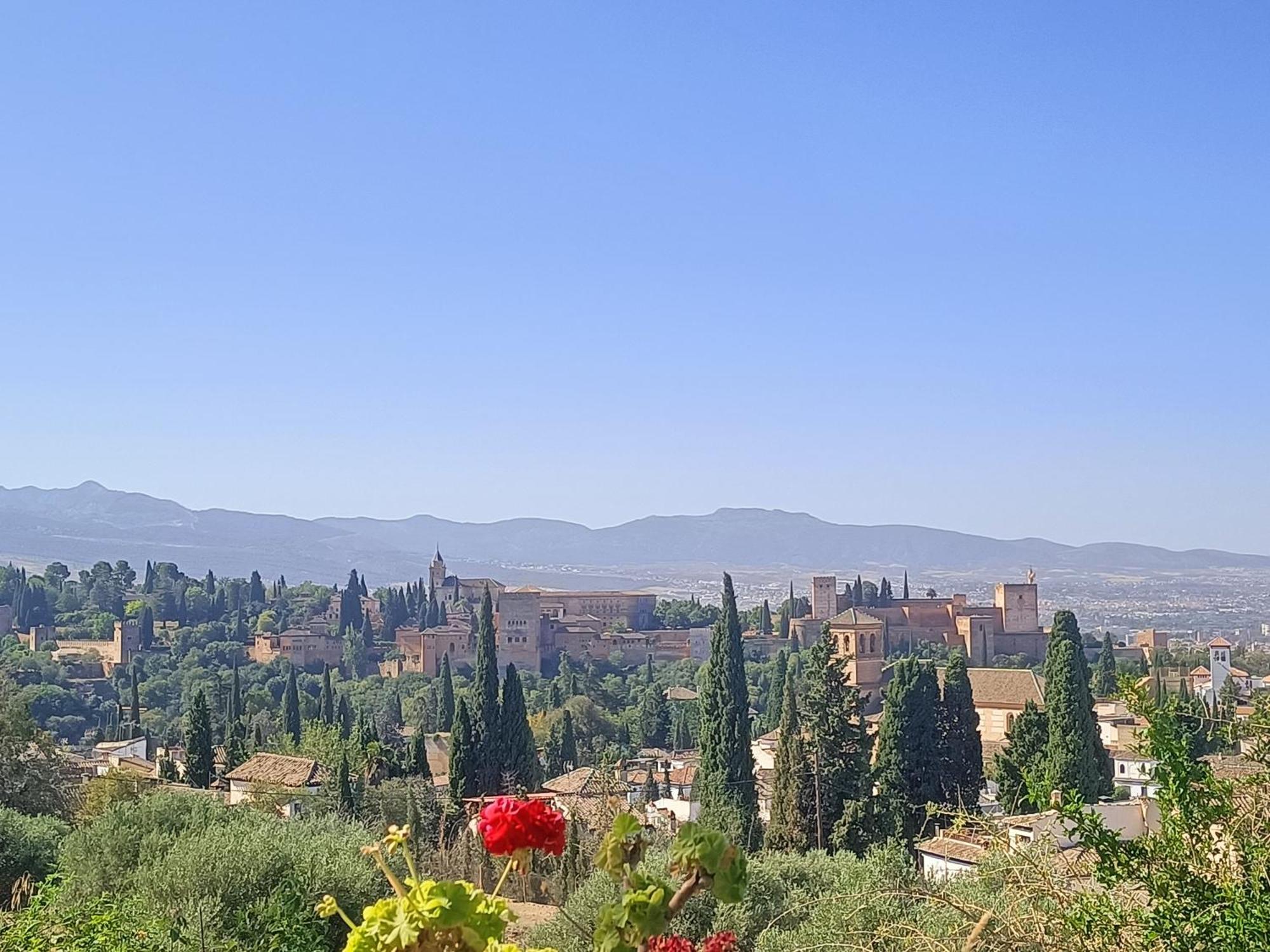 Morente Suena La Alhambra Granada Buitenkant foto